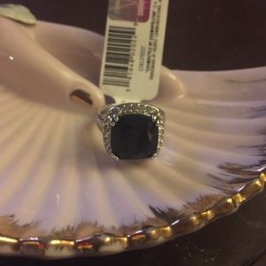 ✨ Crystal Cocktail Ring NWT ✨